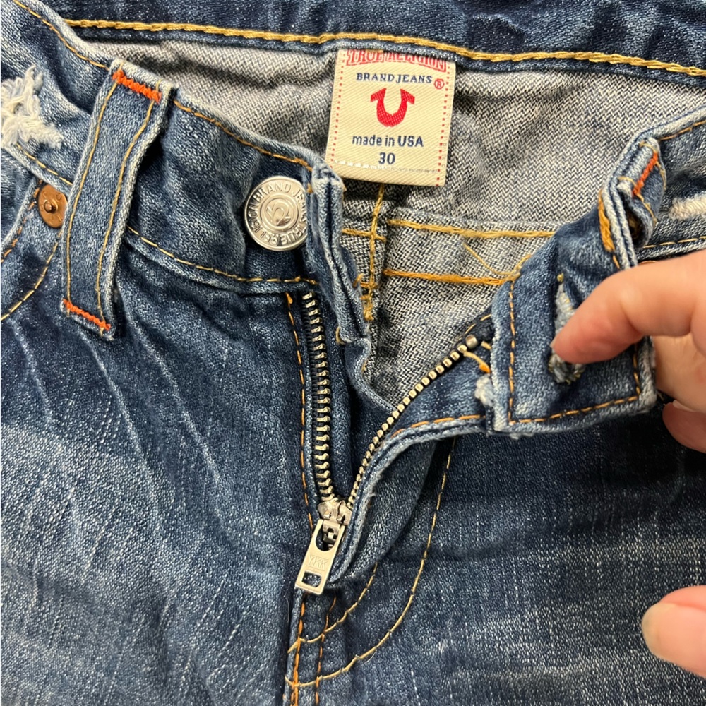 TRUE RELIGION denim shorts size 30